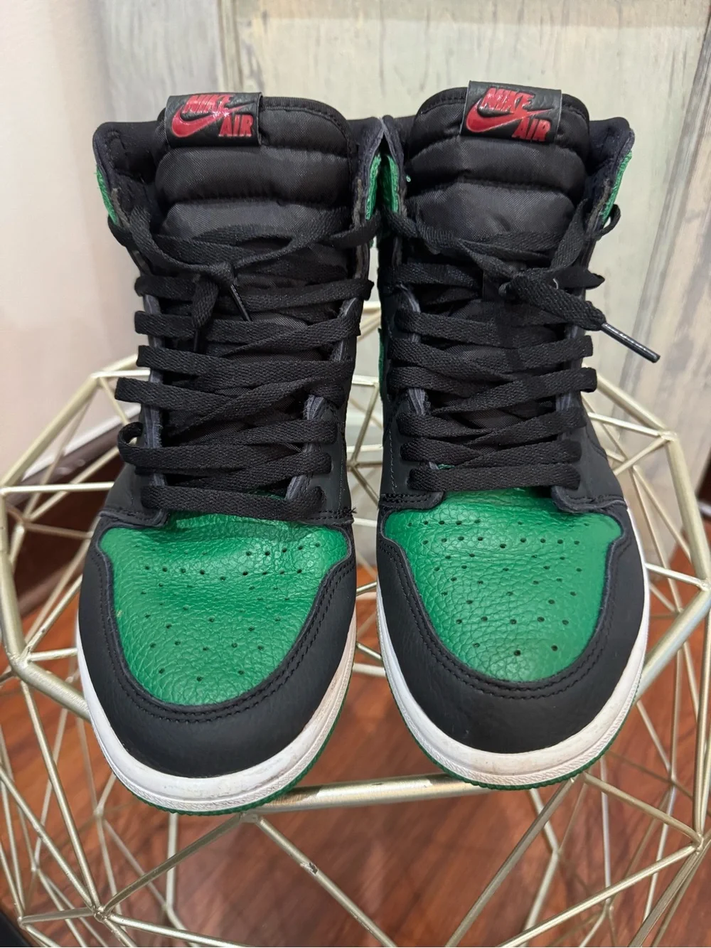 Air Jordan 1 Retro High OG ‘Pine Green‎ 2.0’ 555088 030 - Mens 11